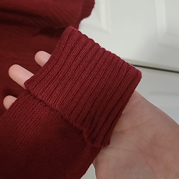 American Eagle Jersey Knit Sweater - Picture 2 of 3